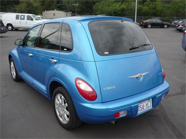 Chrysler PT Cruiser 2008 photo 2