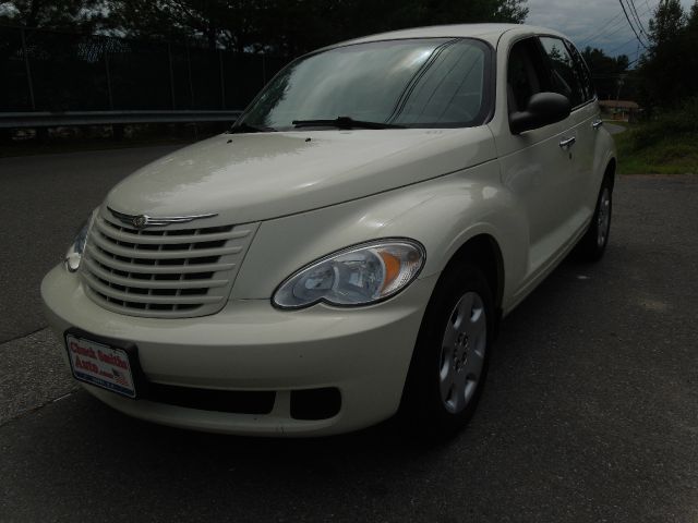 Chrysler PT Cruiser Base SUV