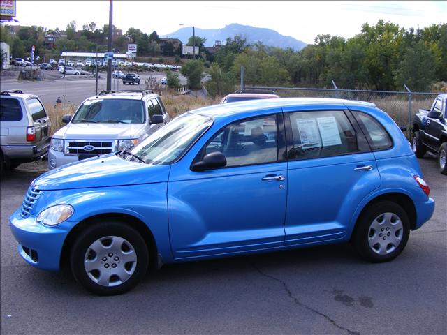 Chrysler PT Cruiser Base Sport Utility