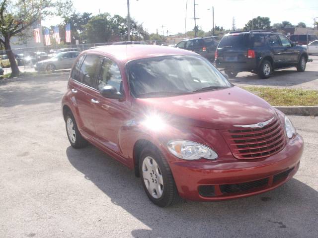 Chrysler PT Cruiser 2008 photo 2