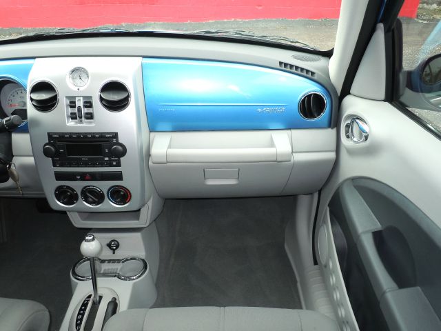 Chrysler PT Cruiser 2008 photo 16