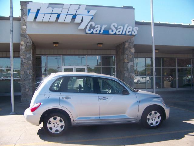 Chrysler PT Cruiser Base Sport Utility