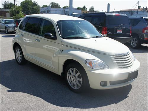 Chrysler PT Cruiser 2008 photo 2