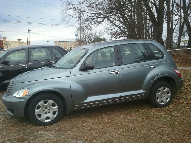 Chrysler PT Cruiser 2008 photo 2