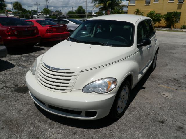 Chrysler PT Cruiser 2008 photo 2