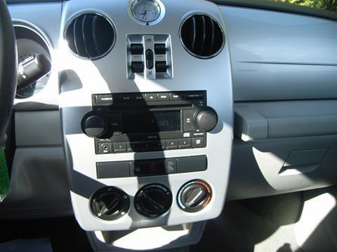 Chrysler PT Cruiser 2008 photo 2