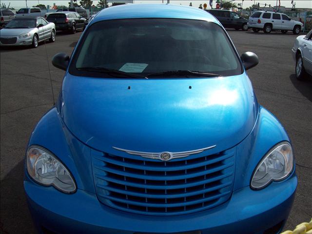 Chrysler PT Cruiser Base Sport Utility