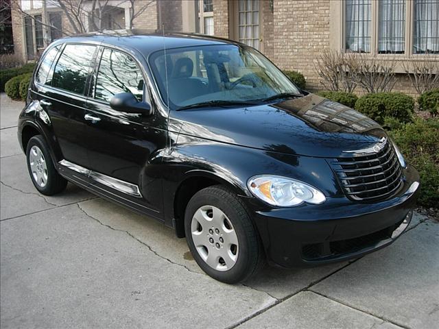 Chrysler PT Cruiser 2008 photo 2