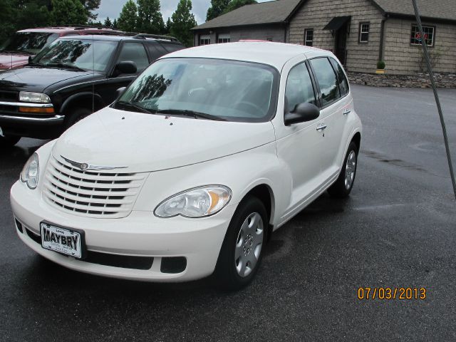 Chrysler PT Cruiser 2008 photo 2