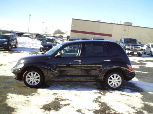 Chrysler PT Cruiser 2008 photo 2