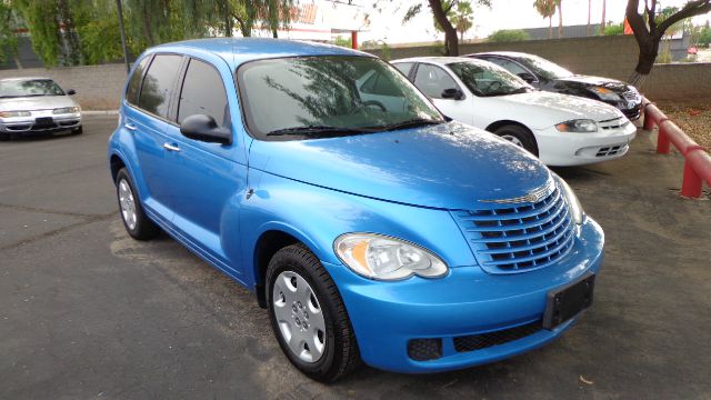 Chrysler PT Cruiser 2008 photo 2