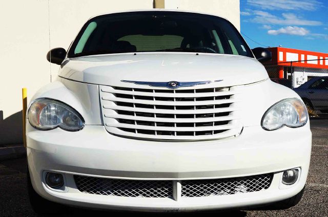 Chrysler PT Cruiser 2008 photo 2