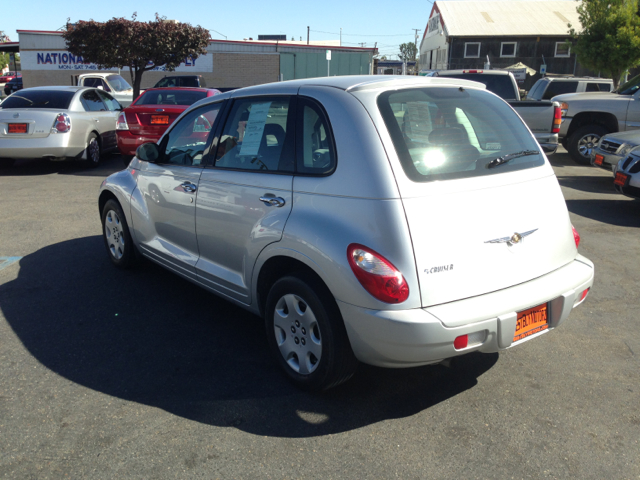 Chrysler PT Cruiser 2008 photo 2