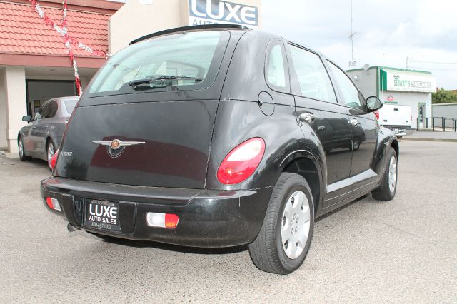 Chrysler PT Cruiser 2008 photo 2