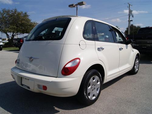 Chrysler PT Cruiser 2008 photo 1