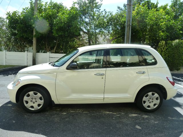 Chrysler PT Cruiser 2009 photo 1