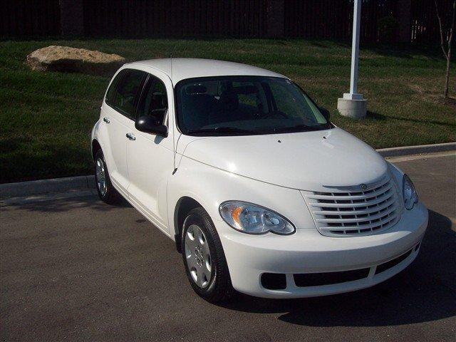 Chrysler PT Cruiser 2009 photo 2