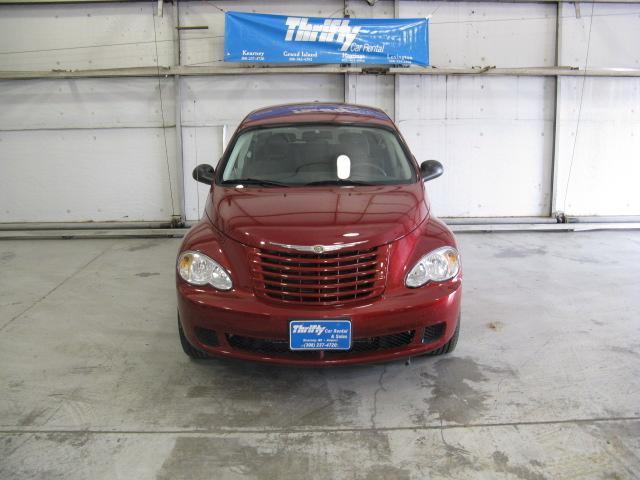 Chrysler PT Cruiser Base Sport Utility