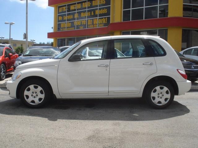 Chrysler PT Cruiser 2009 photo 1