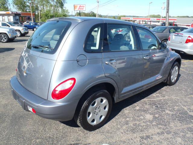 Chrysler PT Cruiser 2009 photo 2