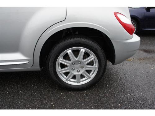 Chrysler PT Cruiser 2010 photo 1