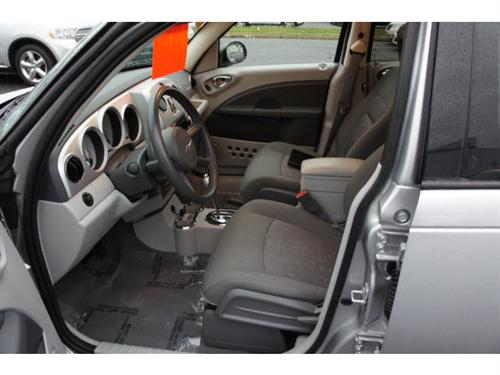 Chrysler PT Cruiser 2010 photo 3