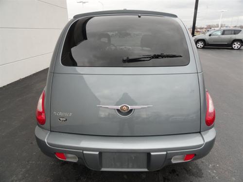 Chrysler PT Cruiser 2010 photo 2