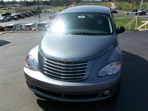 Chrysler PT Cruiser 2010 photo 1