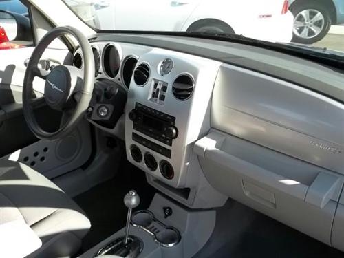 Chrysler PT Cruiser 2010 photo 3