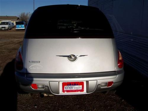 Chrysler PT Cruiser 2010 photo 1