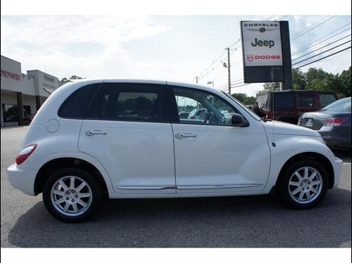 Chrysler PT Cruiser 2010 photo 5