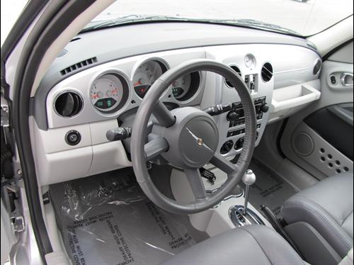 Chrysler PT Cruiser 2010 photo 3