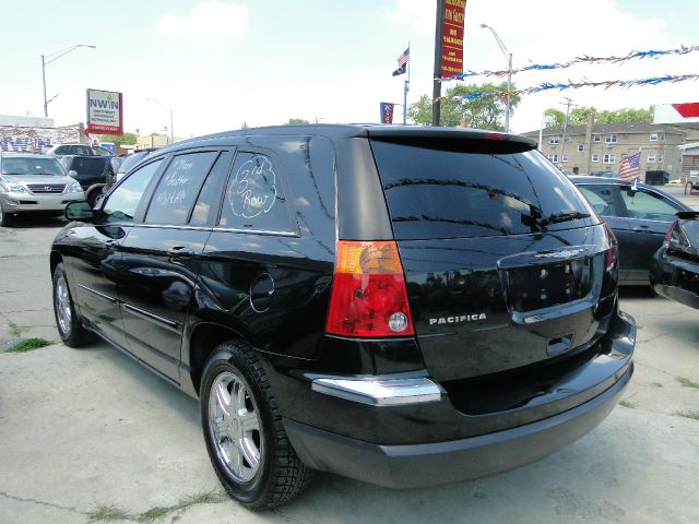 Chrysler Pacifica 2004 photo 1