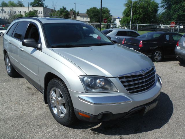 Chrysler Pacifica 2004 photo 1