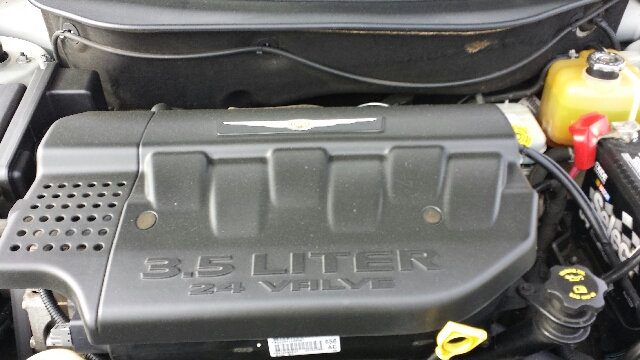 Chrysler Pacifica 2004 photo 2