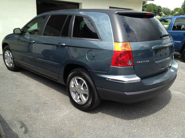 Chrysler Pacifica 2004 photo 1