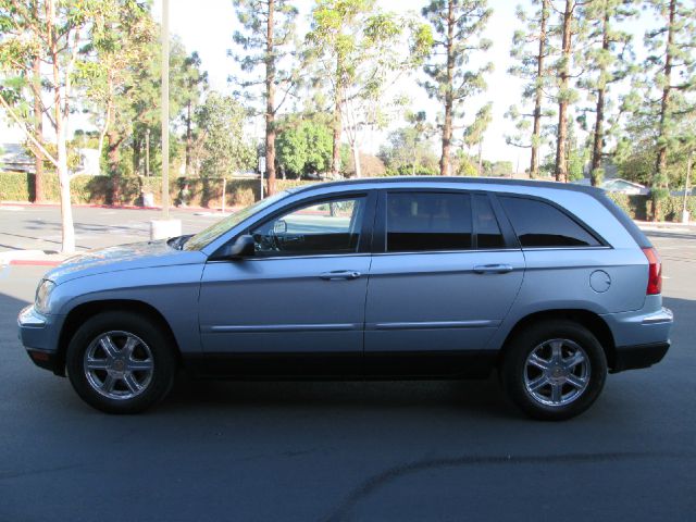 Chrysler Pacifica 2004 photo 3