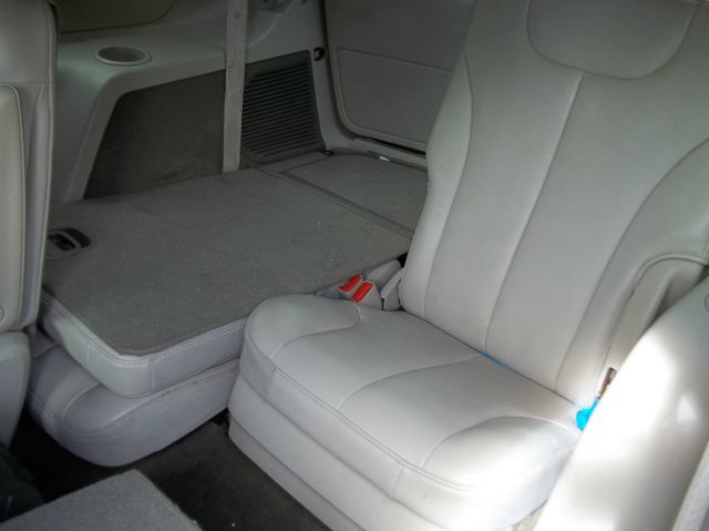 Chrysler Pacifica 2004 photo 1