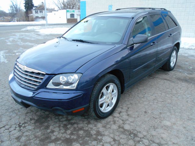 Chrysler Pacifica 2004 photo 3