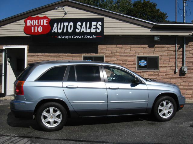 Chrysler Pacifica 2004 photo 2