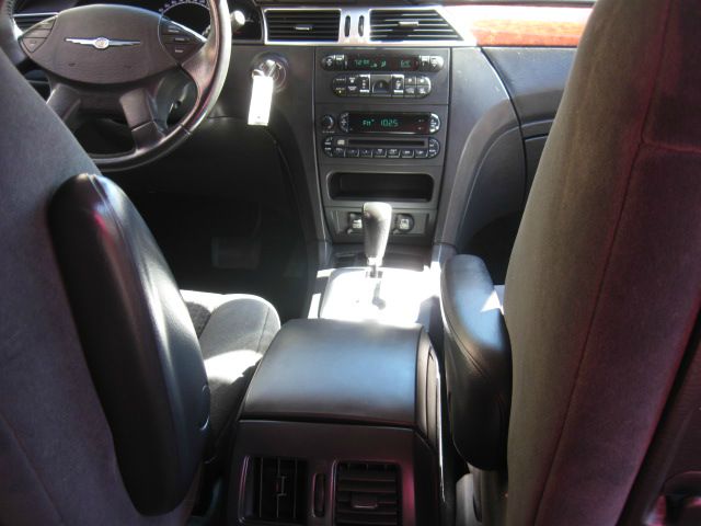 Chrysler Pacifica 2004 photo 3