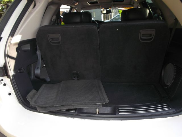 Chrysler Pacifica 2004 photo 2