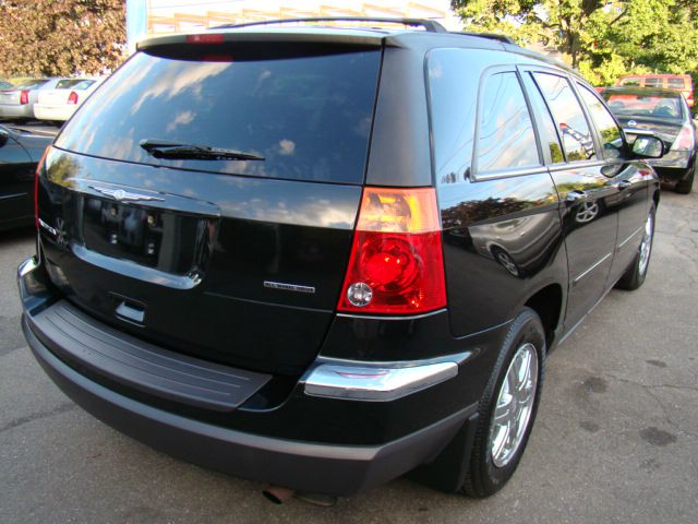 Chrysler Pacifica 2004 photo 4