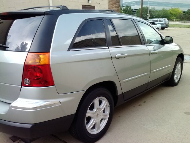 Chrysler Pacifica 2004 photo 1