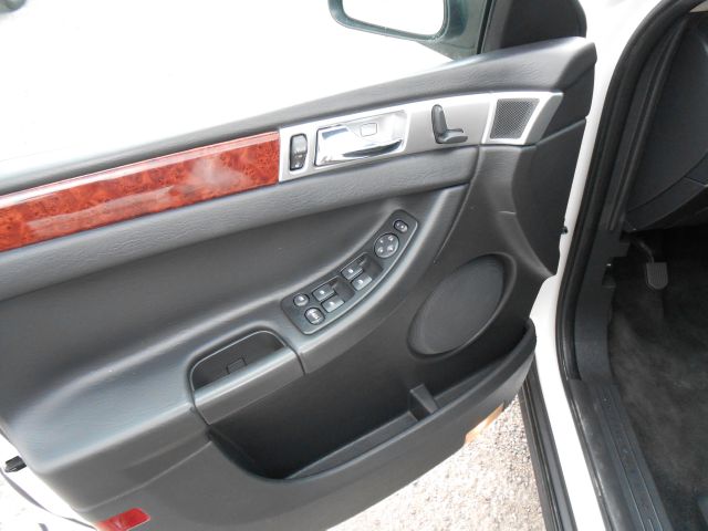 Chrysler Pacifica 2004 photo 10