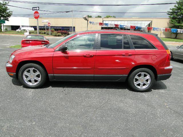 Chrysler Pacifica 2004 photo 2