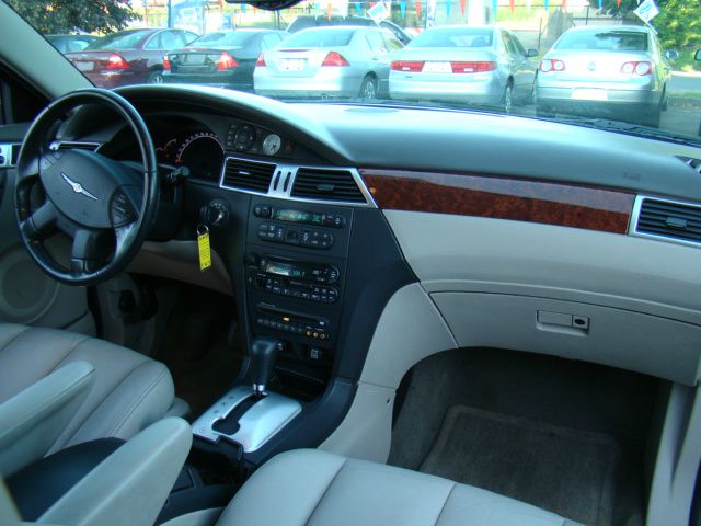 Chrysler Pacifica 2004 photo 21