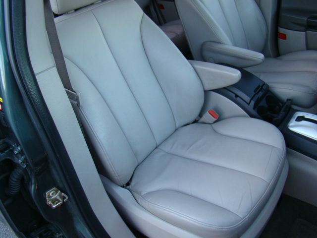 Chrysler Pacifica 2004 photo 3