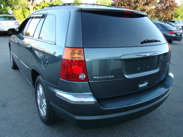 Chrysler Pacifica 2004 photo 7