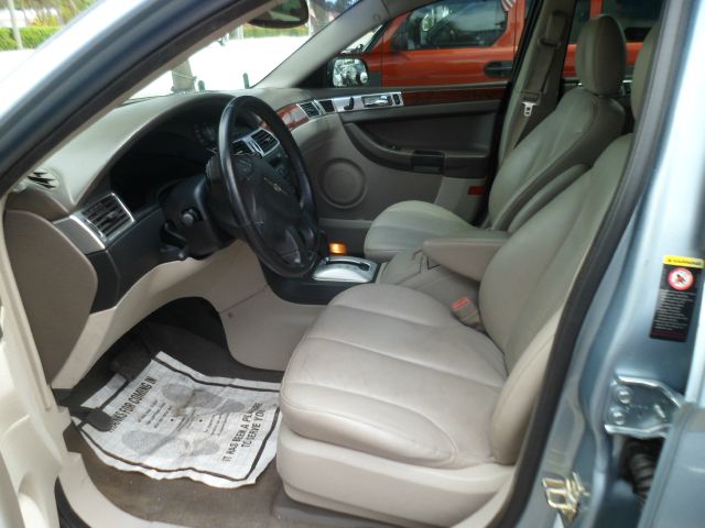 Chrysler Pacifica 2004 photo 2